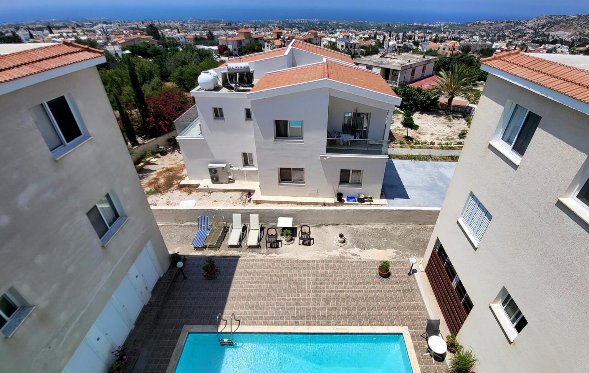Calm Seaview Nest In Peyia Apartment Ngoại thất bức ảnh